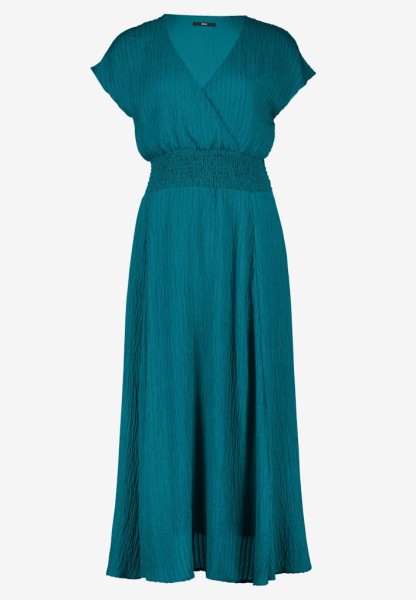 Maxikleid mit geraffter Taille