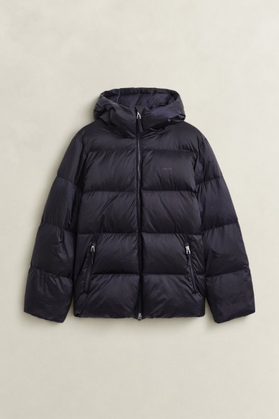 Steppjacke mit mittlerer Wattierung