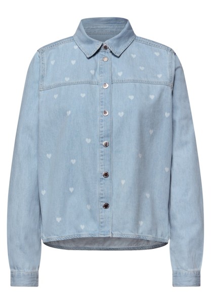 Hemdbluse mit Herzdetails