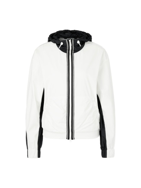 Sportive Jacke mit Kapuze und Zipp