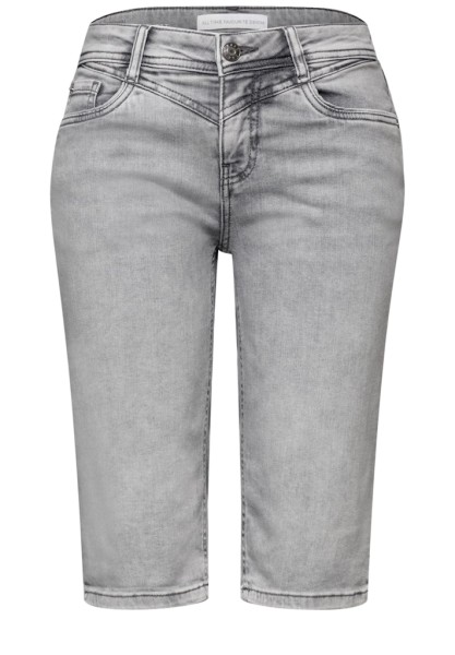 Slim Leg Bermuda mit Turn-Up-Detail