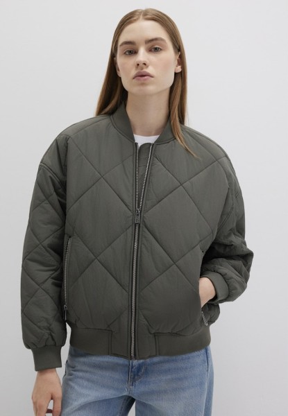 WOMEN JACKET