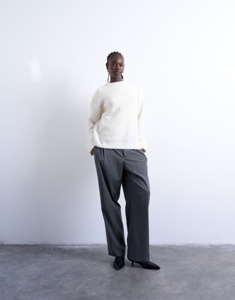 TSKILLE BOXY CREW KNIT PULLOVER