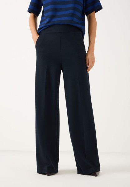 Jerseyhose mit Bügelfalte