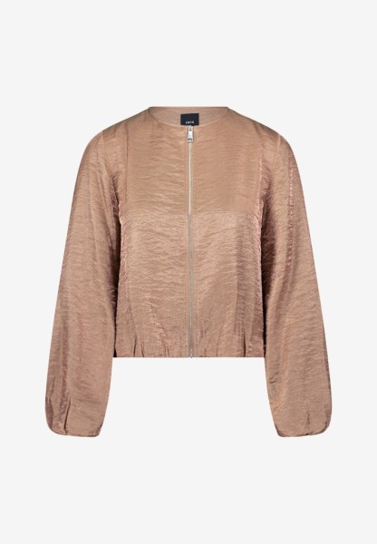 Jacke mit Knittereffekt