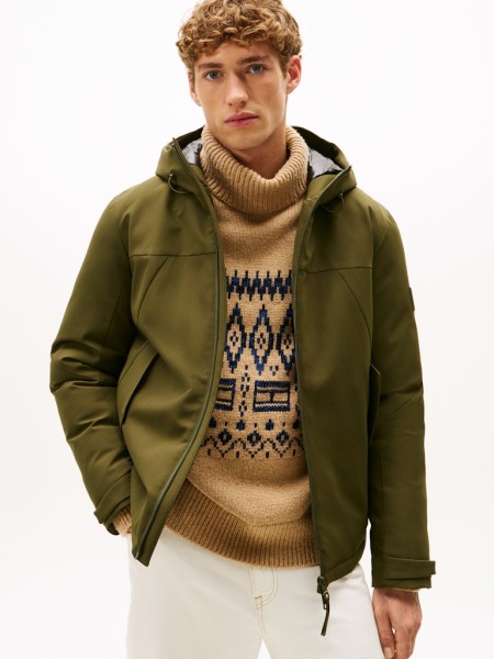 TECH HOODED SHORT PADDED JACKET