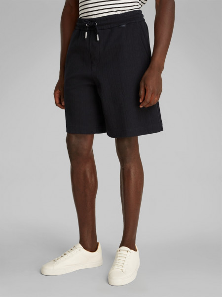 TEXTURED SWEATSHORTS