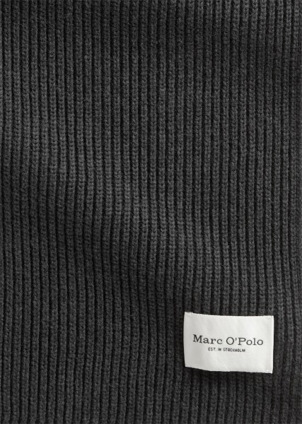 Scarf, knitted, half cardigan stitch