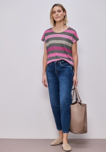 T-Shirt mit gerundetem V-Neck und Streifen