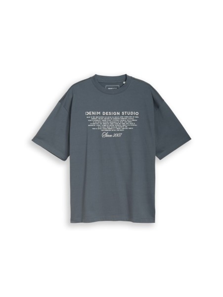 Oversize T-Shirt mit Stickerei