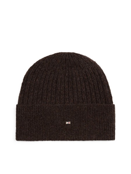 TH CABLE ENAMEL FLAG BEANIE