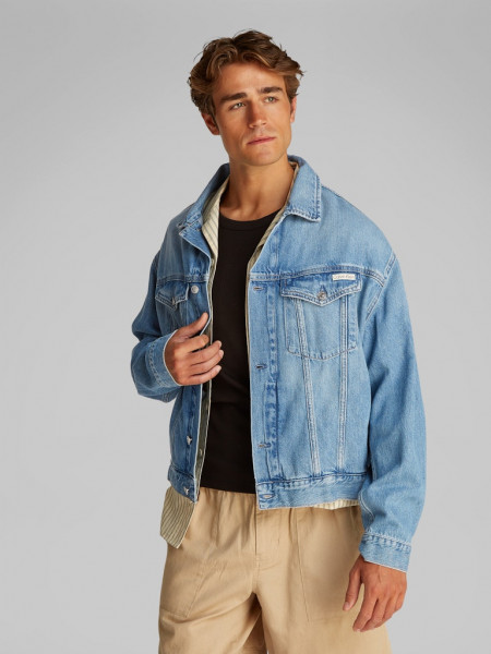 RELAXED DENIM JACKET