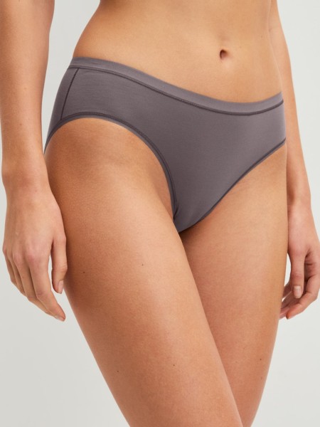 WOMEN Brief