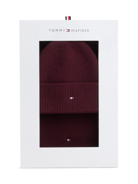 TH FLAG BEANIE &amp; SCARF GP