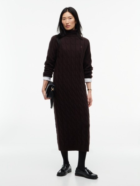 SOFT WOOL CABLE ROLL-NK LS DRESS