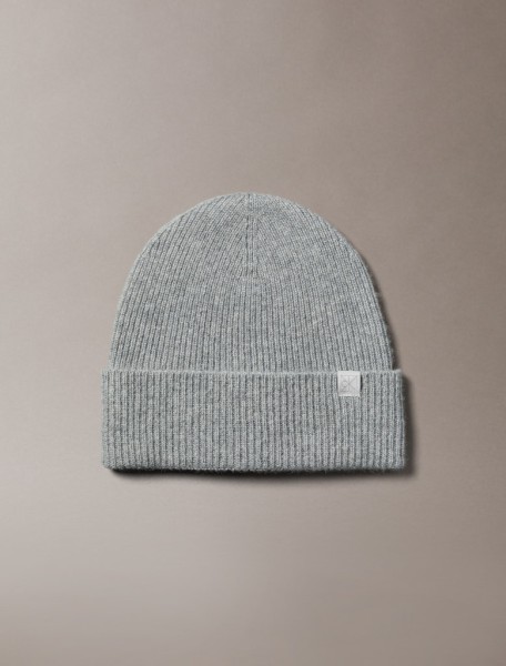 EMBLEM CASHMERE BEANIE