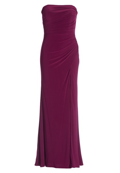 Figurbetontes Abendkleid mit Beinschlitz